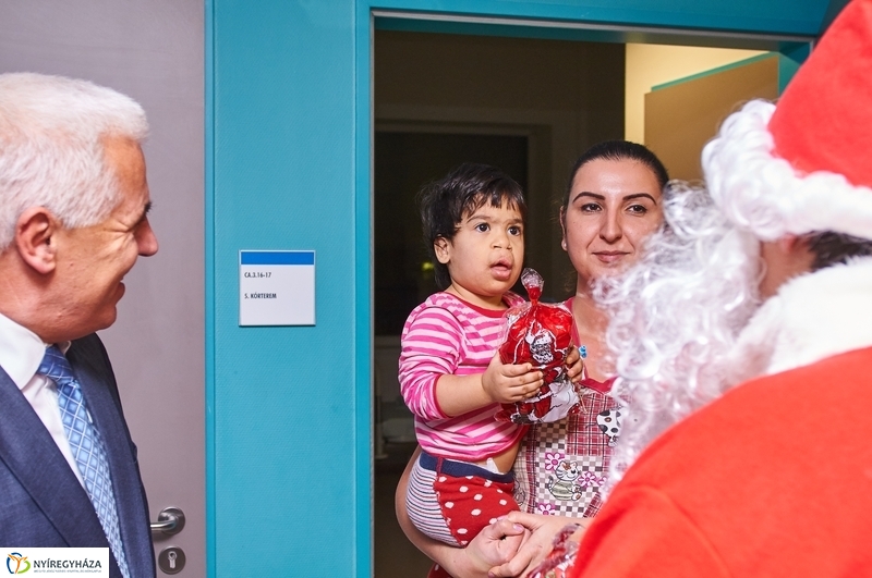 Mikulás a kórházban