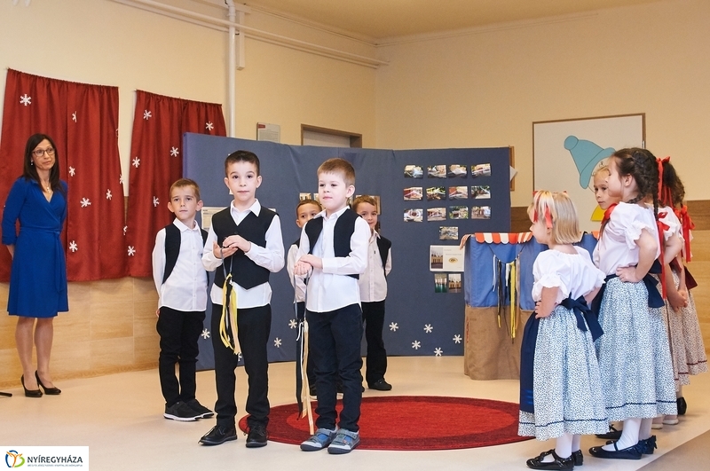 Ünnepélyes átadás a Búzaszem óvodában