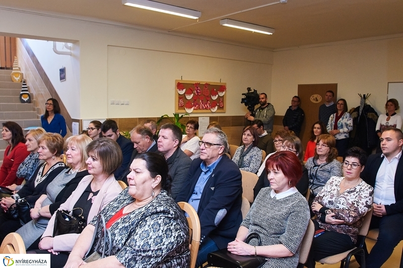 Ünnepélyes átadás a Búzaszem óvodában