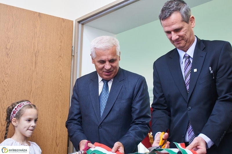 Ünnepélyes átadás a Búzaszem óvodában