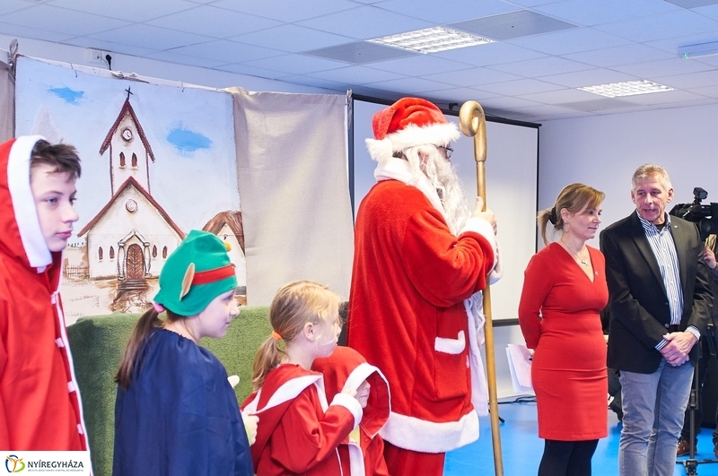 Rotary Mikulás a kulturális központban