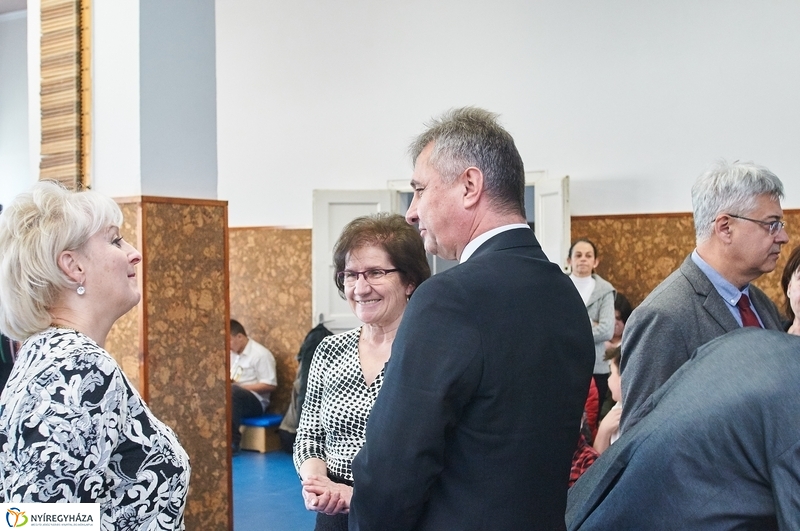 Tornaszoba átadás a rozsréti általános iskolában