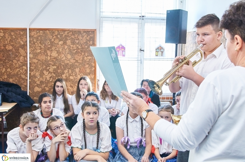 Tornaszoba átadás a rozsréti általános iskolában