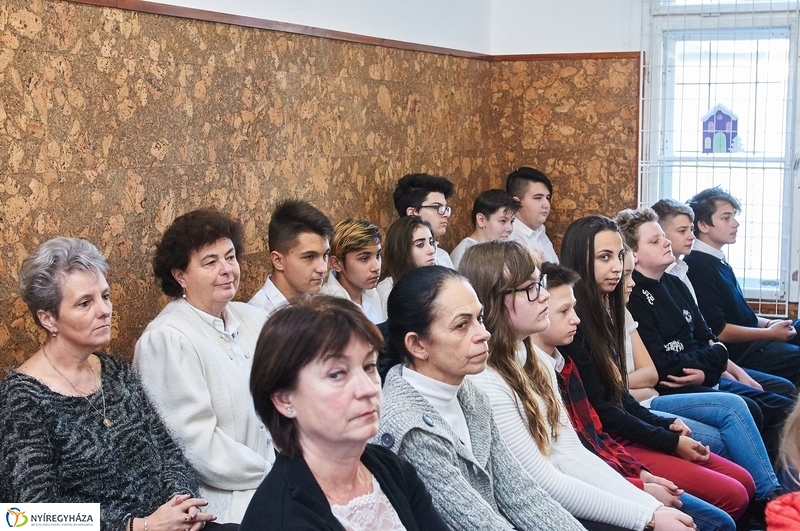 Tornaszoba átadás a rozsréti általános iskolában