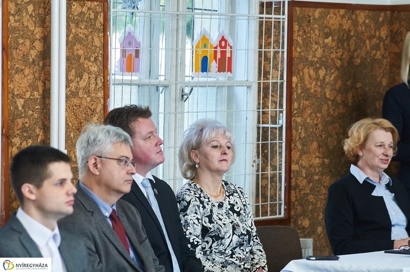 Tornaszoba átadás a rozsréti általános iskolában