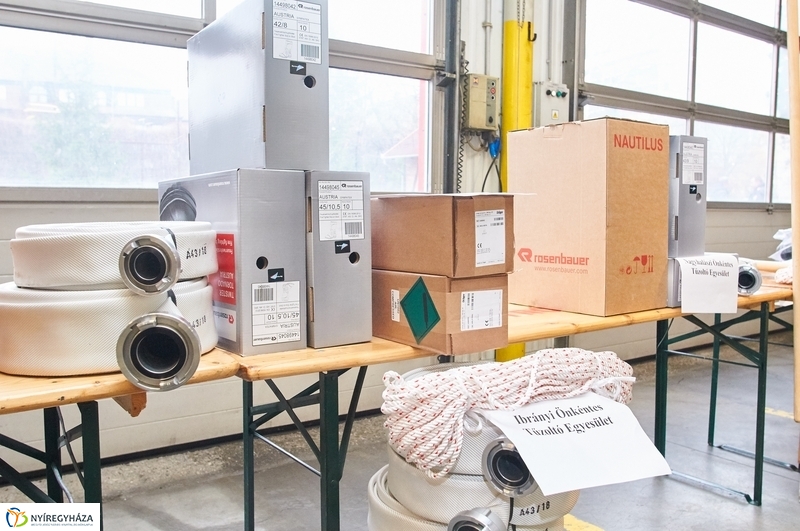 Technikai eszközök átvétele a katasztrófavédelemnél