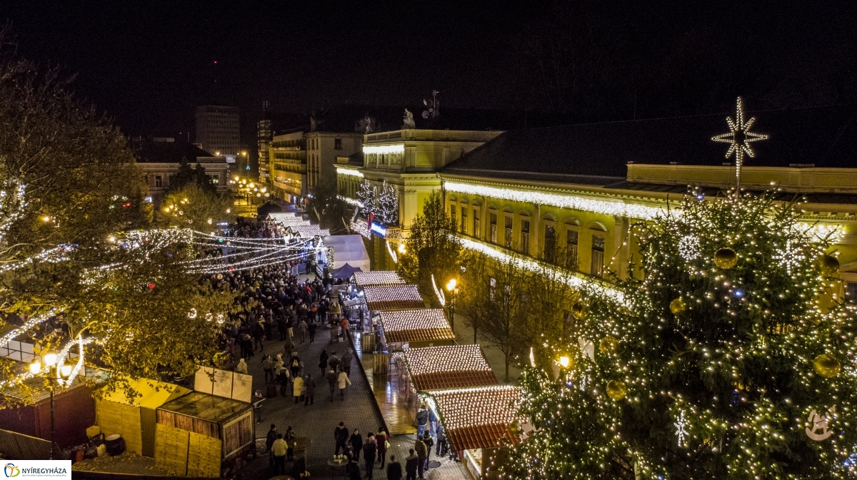 Nyíregyházi Advent a magasból - fotó Kohut Árpád