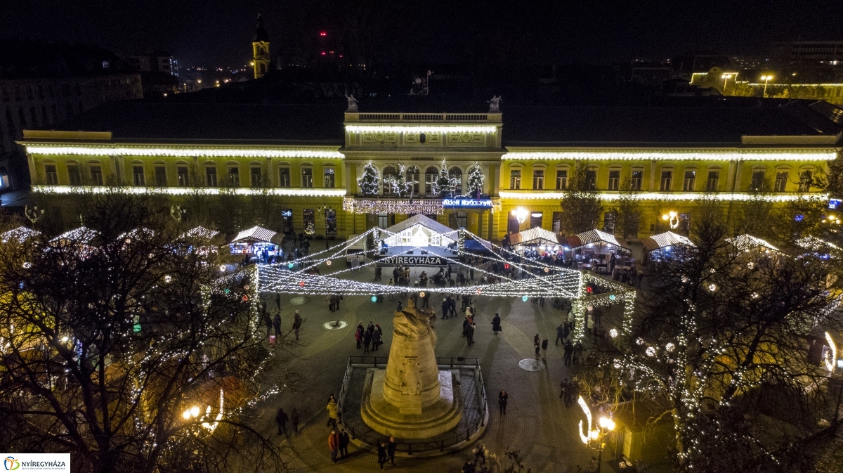 Nyíregyházi Advent a magasból - fotó Kohut Árpád