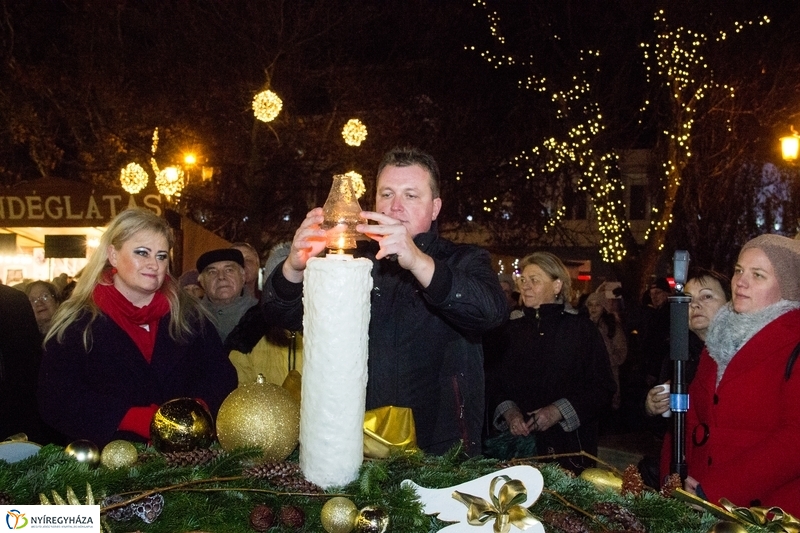 II Adventi gyertyagyújtás