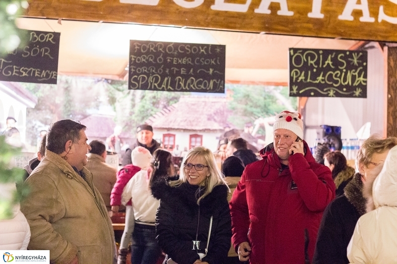 II Adventi gyertyagyújtás