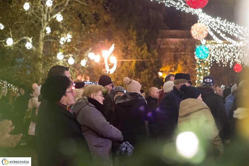 II Adventi gyertyagyújtás