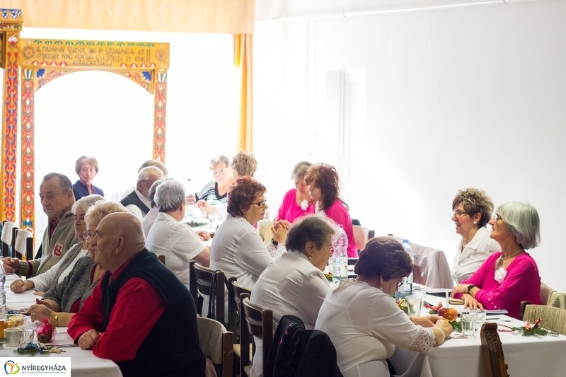 Karácsonyi ünnepség az Alvégesiben