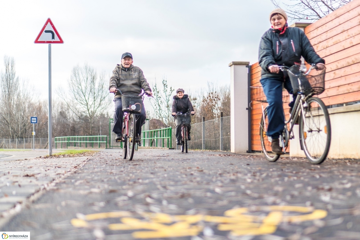 Bicikli út átadás - fotó Kohut Árpád