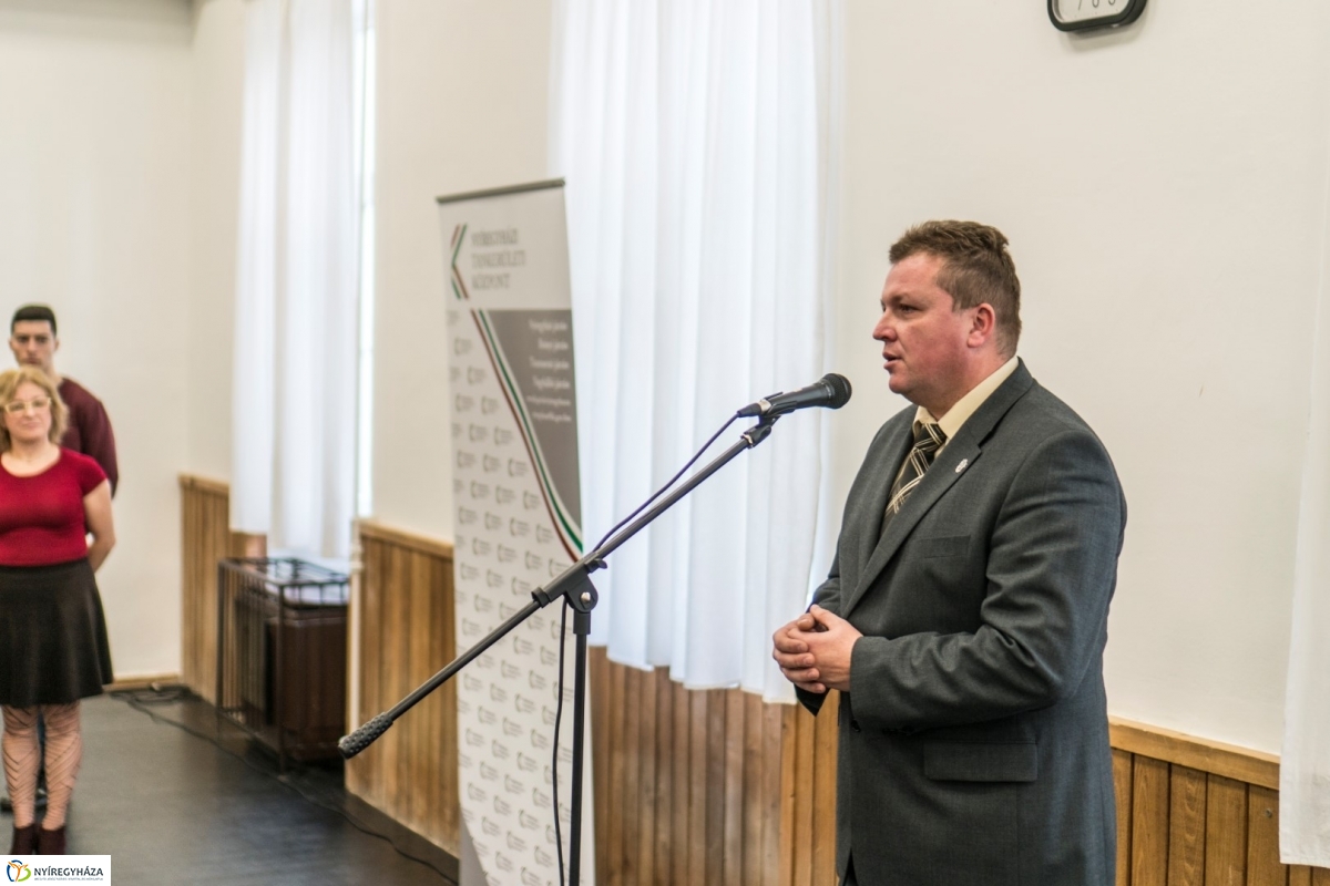 Korszerűsítések átadása a Művészetiben - fotó Kohut Árpád