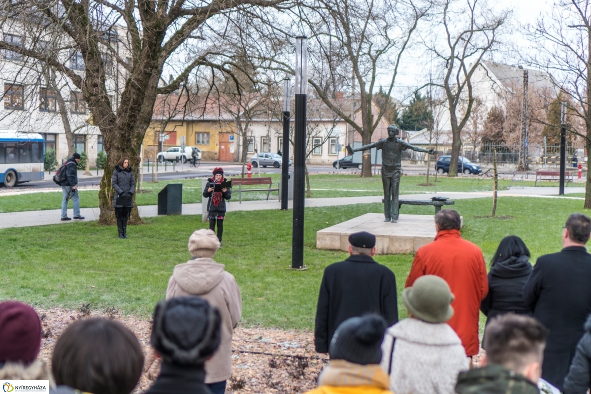 Váci Mihályra emlékeztek - fotó Kohut Árpád