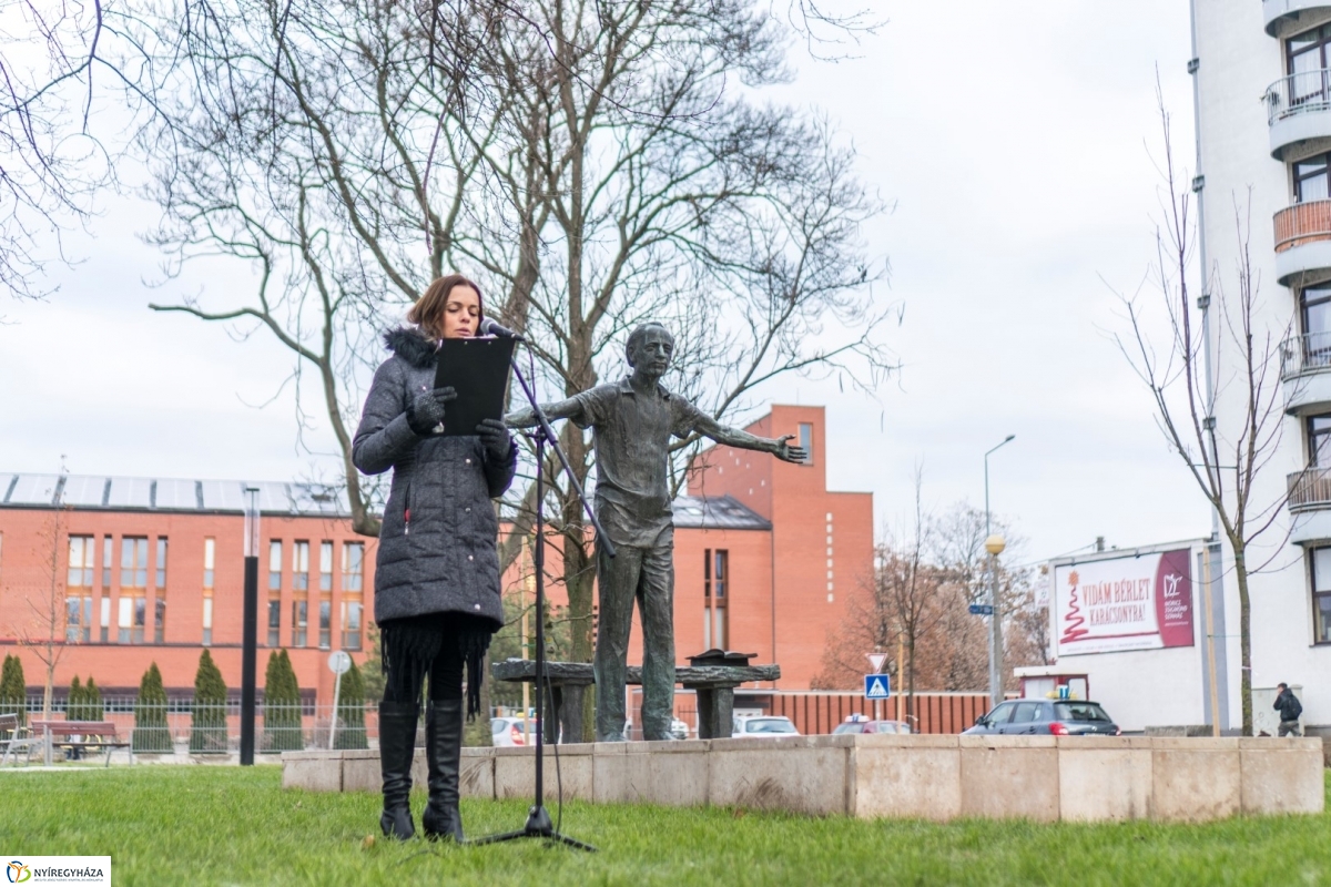 Váci Mihályra emlékeztek - fotó Kohut Árpád