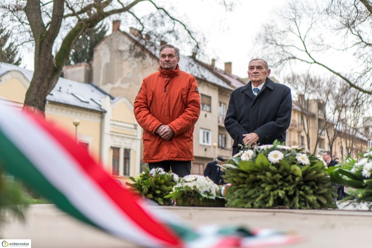 Váci Mihályra emlékeztek - fotó Kohut Árpád