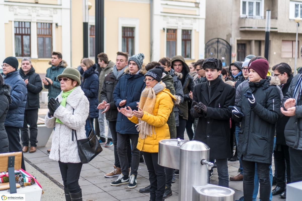 Váci Mihályra emlékeztek - fotó Kohut Árpád