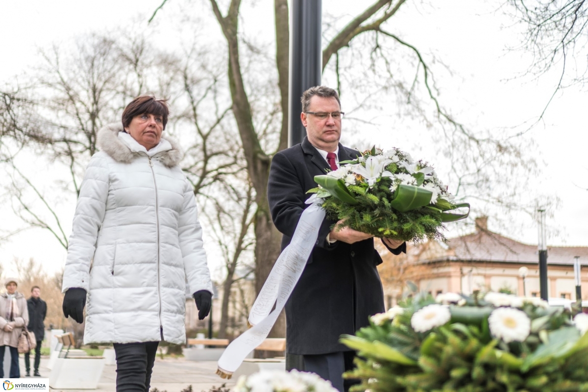 Váci Mihályra emlékeztek - fotó Kohut Árpád