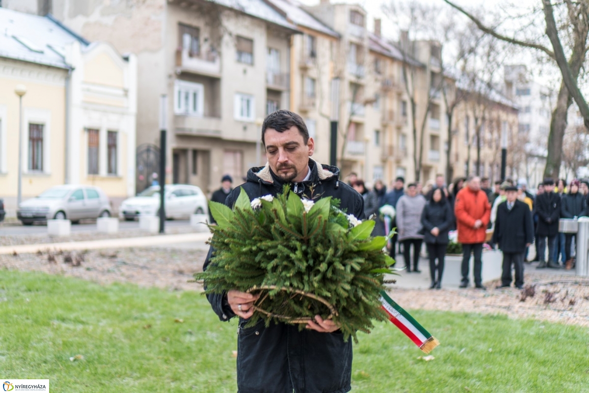 Váci Mihályra emlékeztek - fotó Kohut Árpád
