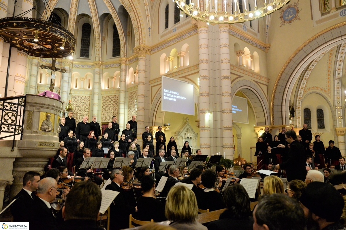Városi Karácsonyi Koncert - fotó Trifonov Éva
