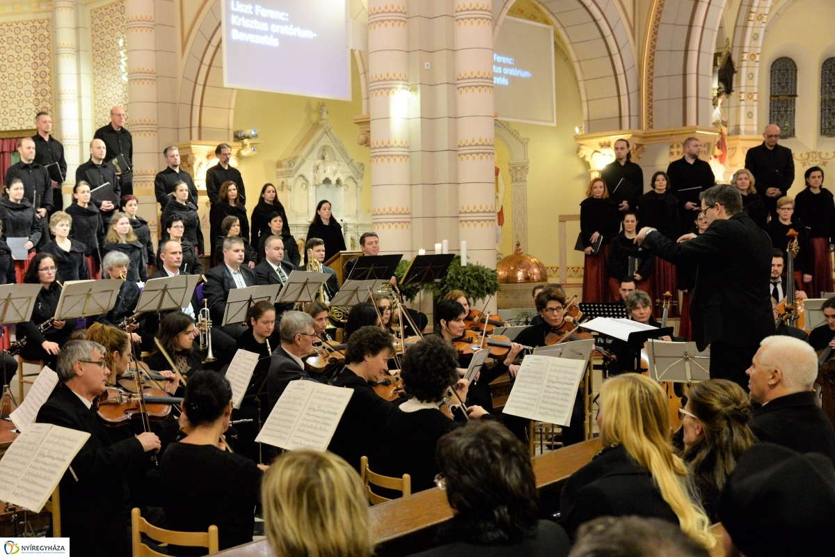 Városi Karácsonyi Koncert - fotó Trifonov Éva