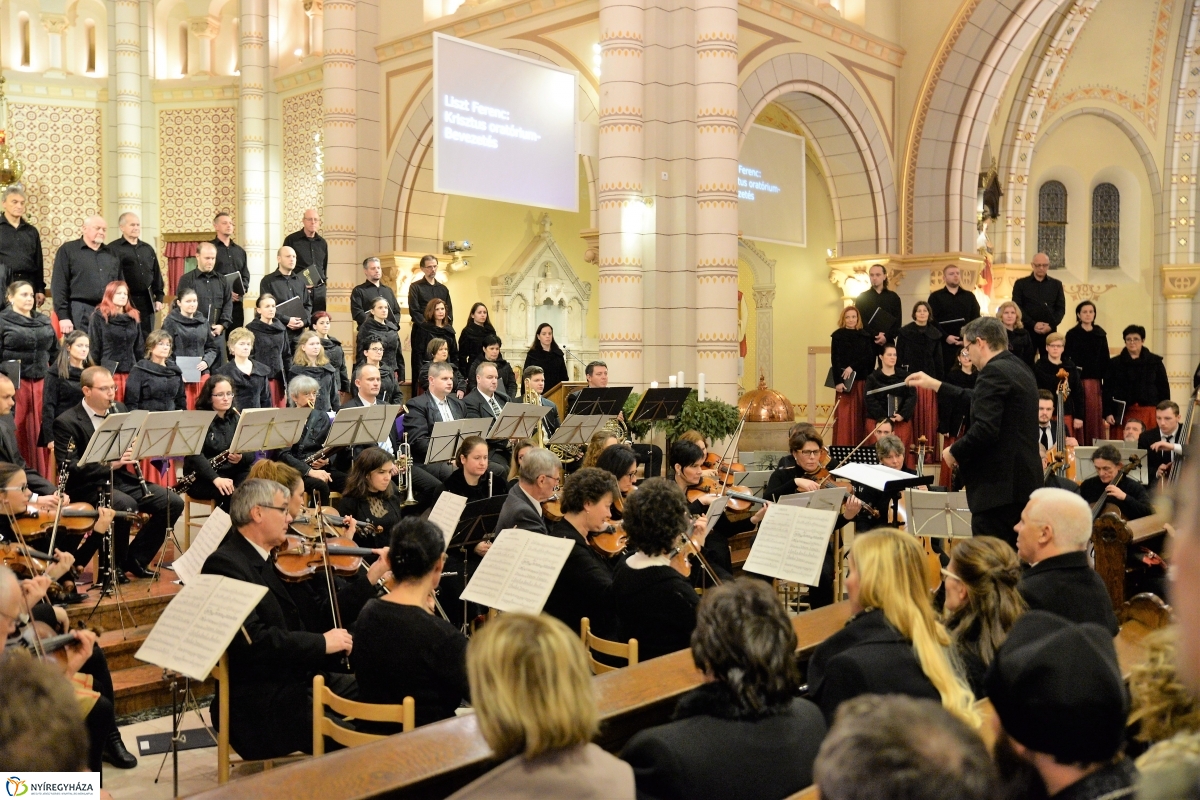 Városi Karácsonyi Koncert - fotó Trifonov Éva