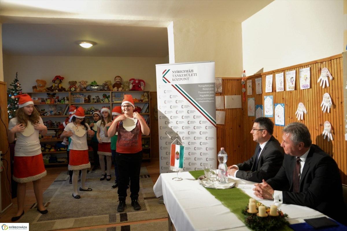 Felújított kollégium Nyírszőlősőn - fotó Trifonov Éva