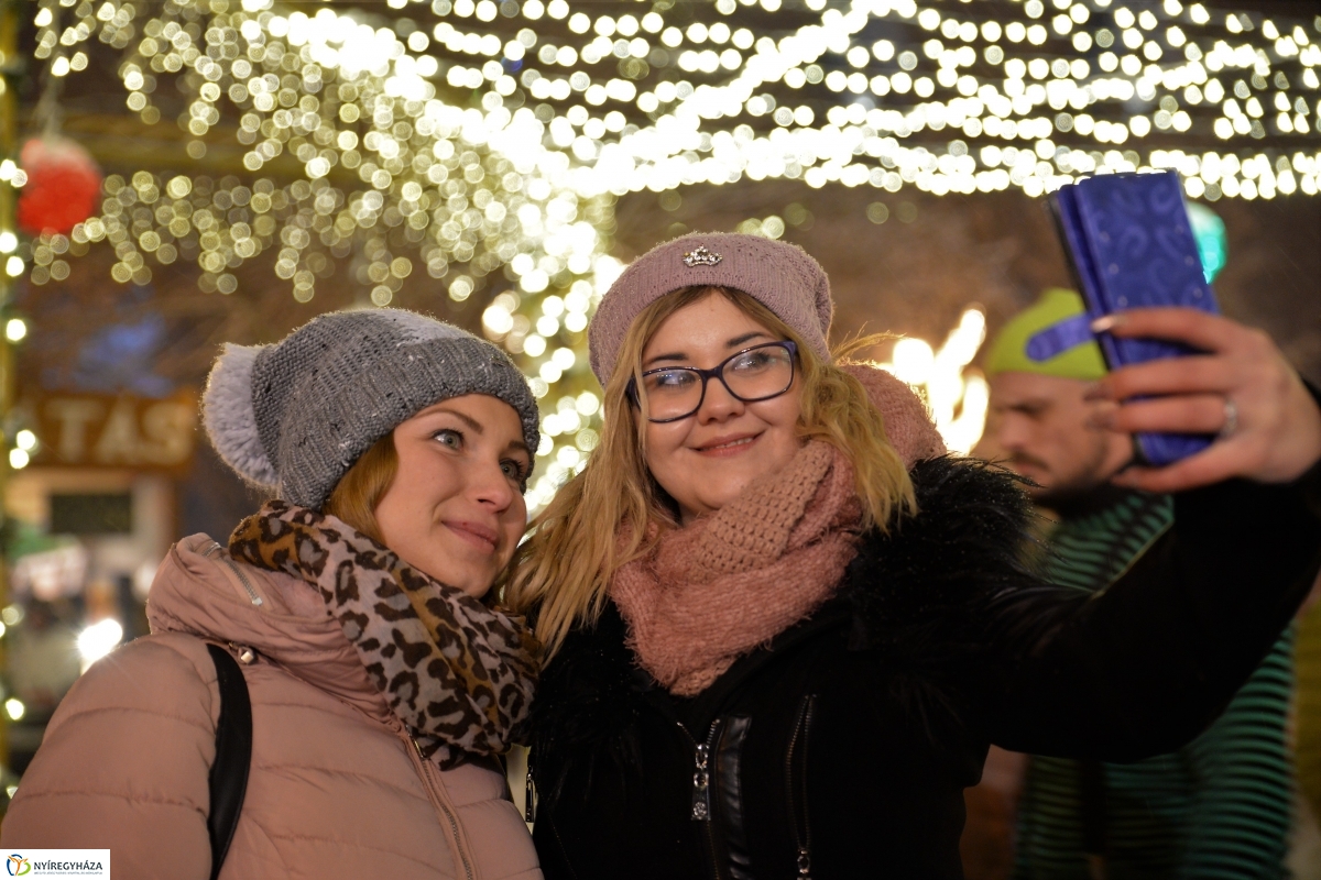 A hó is megérkezett! - fotó Trifonov Éva