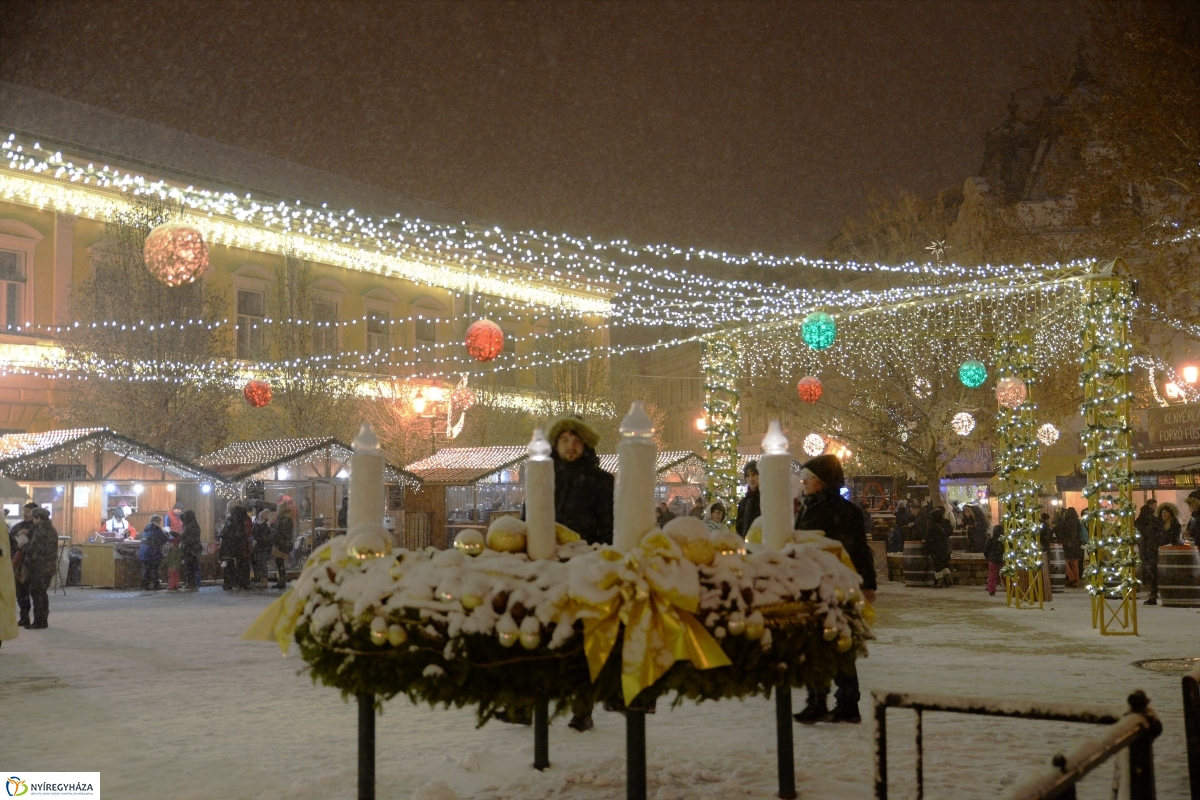 A hó is megérkezett! - fotó Trifonov Éva