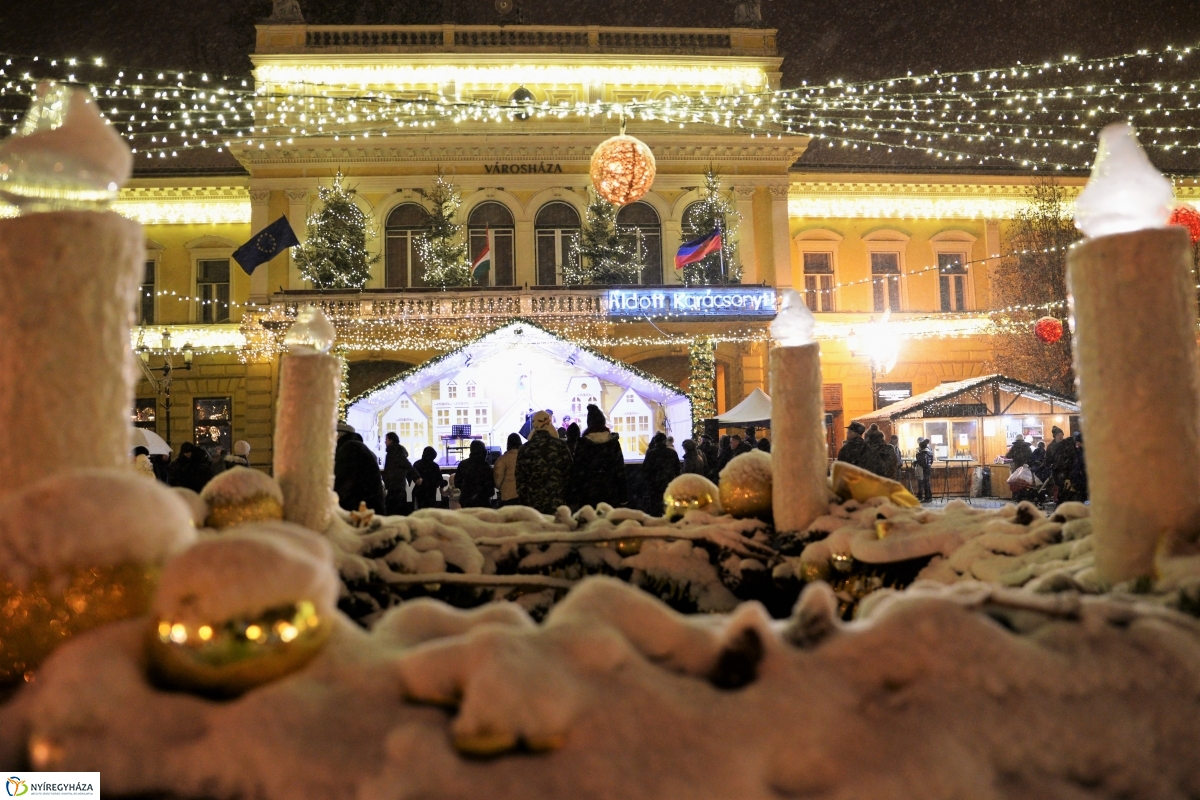 A hó is megérkezett! - fotó Trifonov Éva