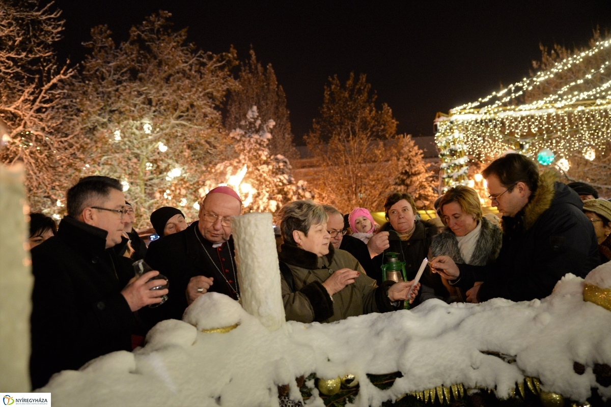 Advent harmadik gyertyája - fotó Trifonov Éva
