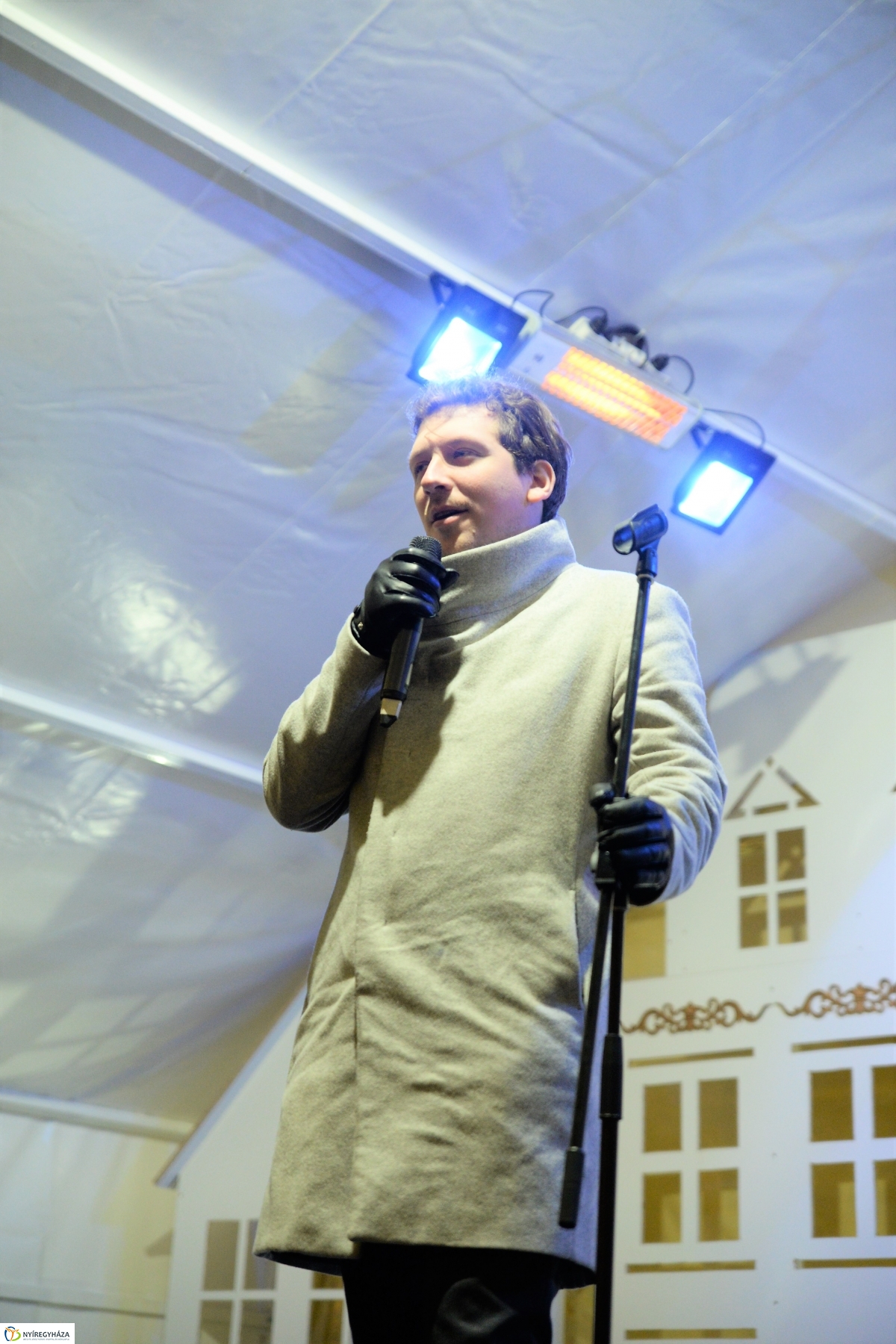 Advent harmadik gyertyája - fotó Trifonov Éva