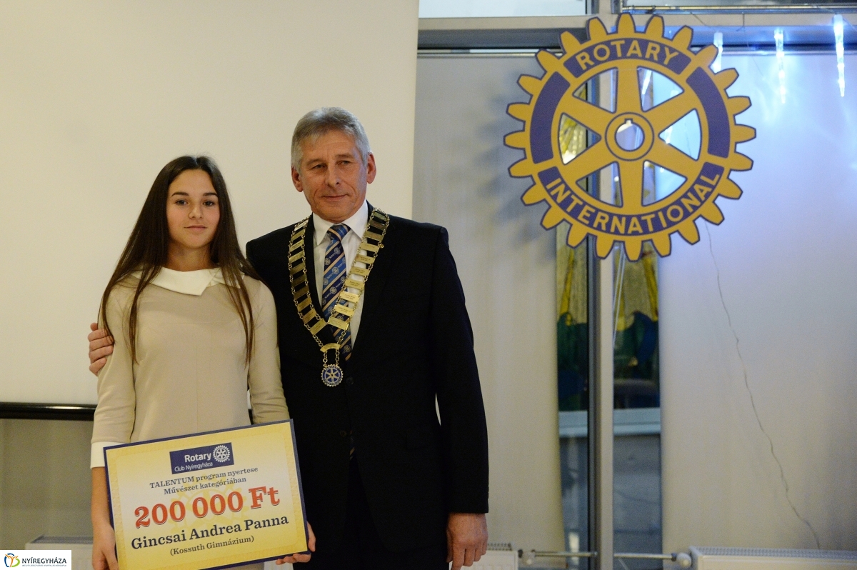 Rotary karácsony - fotó Trifonov Éva