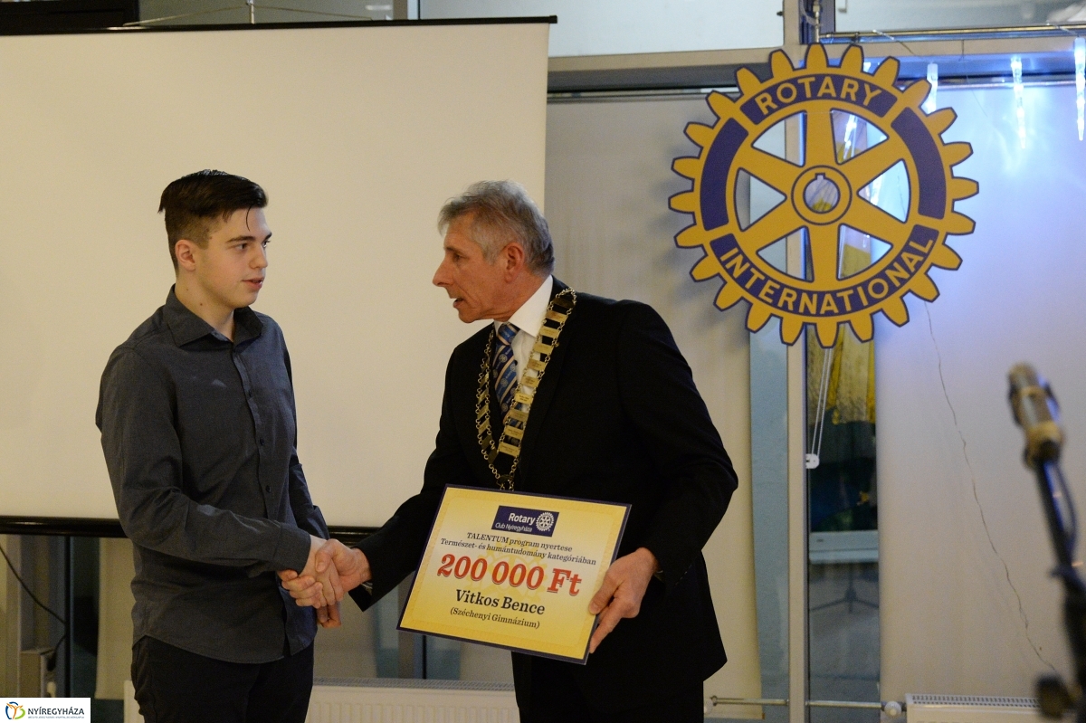 Rotary karácsony - fotó Trifonov Éva