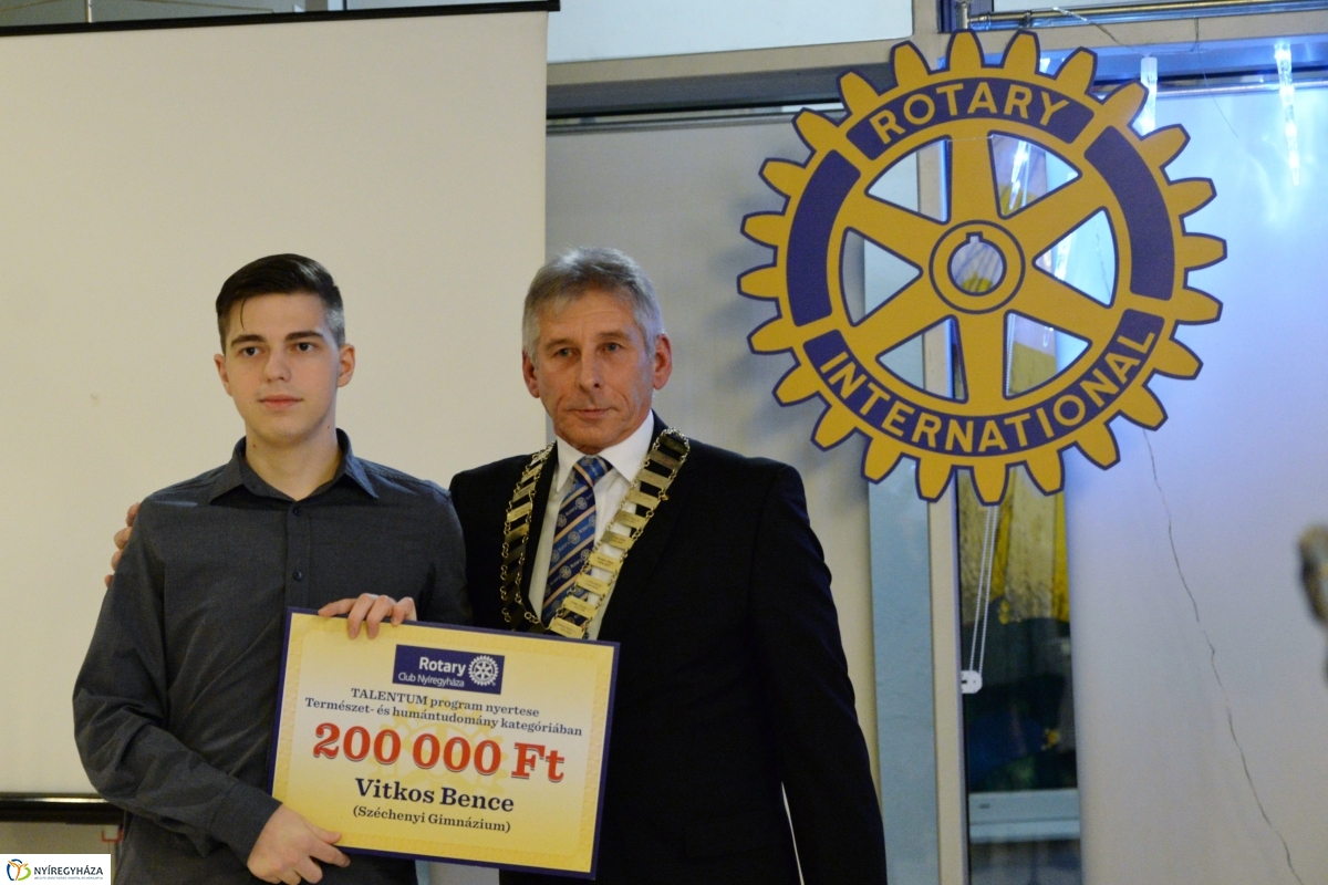 Rotary karácsony - fotó Trifonov Éva