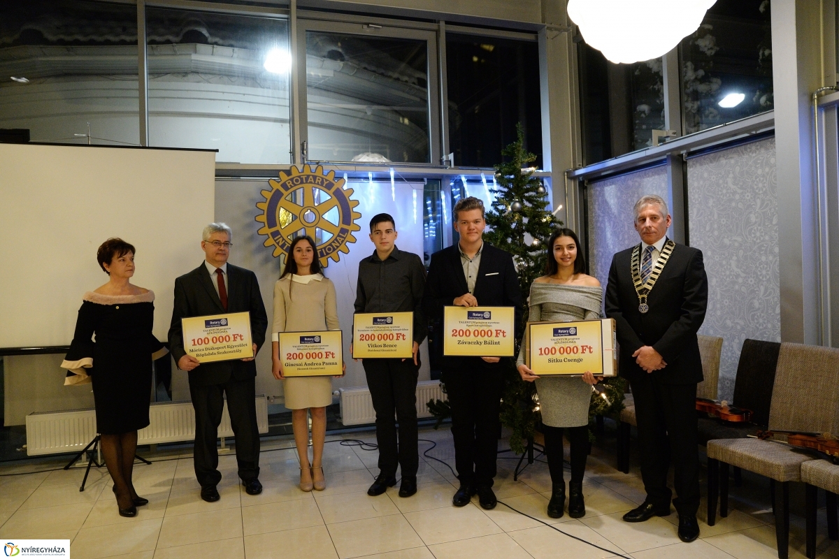 Rotary karácsony - fotó Trifonov Éva