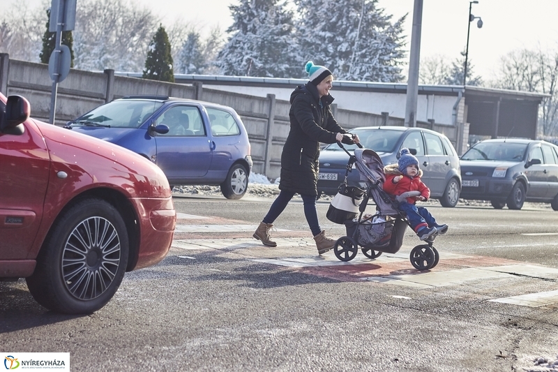 Safecross okos zebra a Korányi utcán