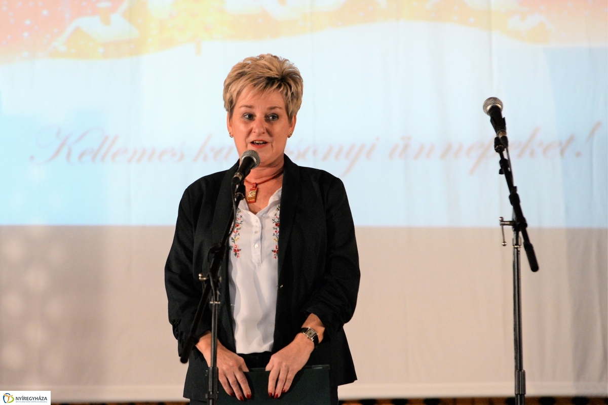 Generációk karácsonya Sóstóhegyen - fotó Trifonov Éva