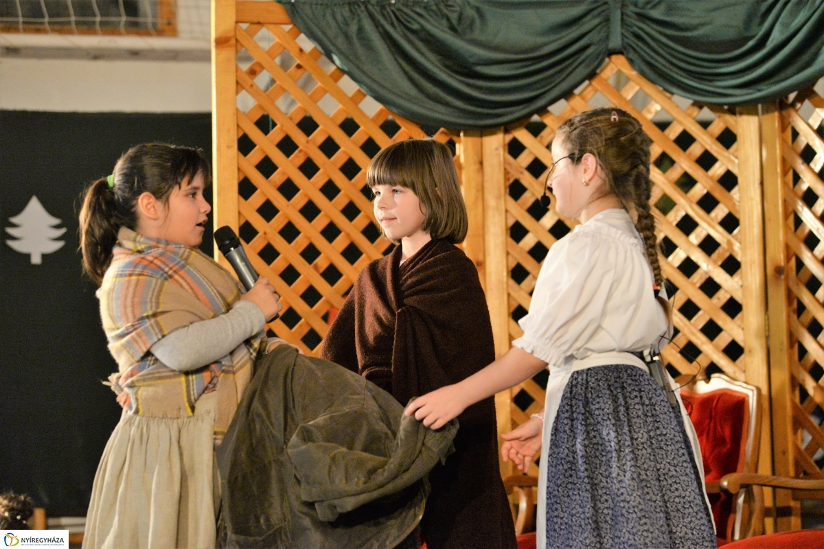 Generációk karácsonya Sóstóhegyen - fotó Trifonov Éva