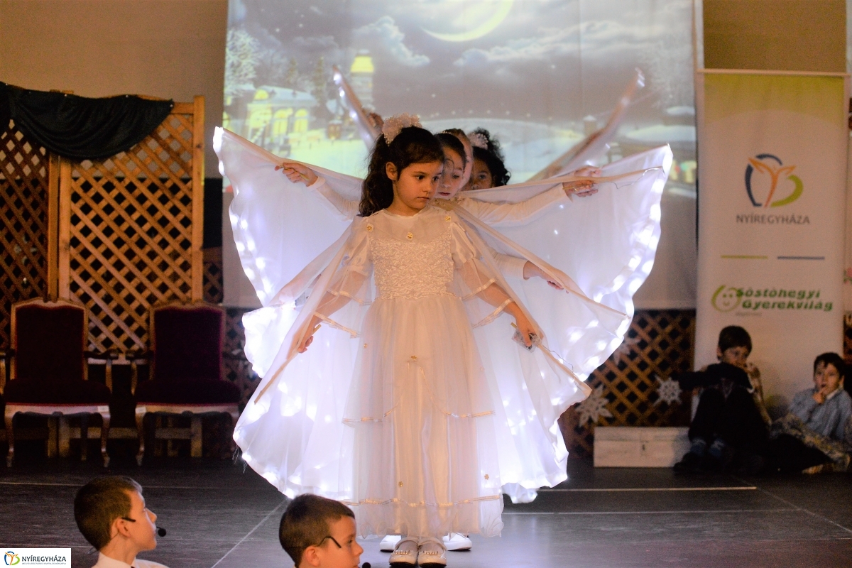 Generációk karácsonya Sóstóhegyen - fotó Trifonov Éva