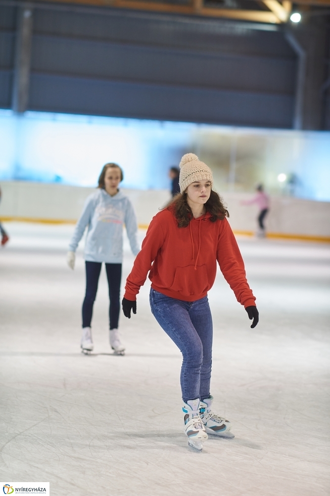 Az óév utolsó csúszása