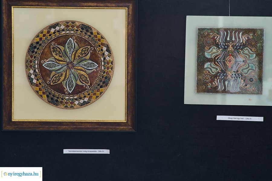 7 műfaj 1 forrás 7 alkotó kiállítás