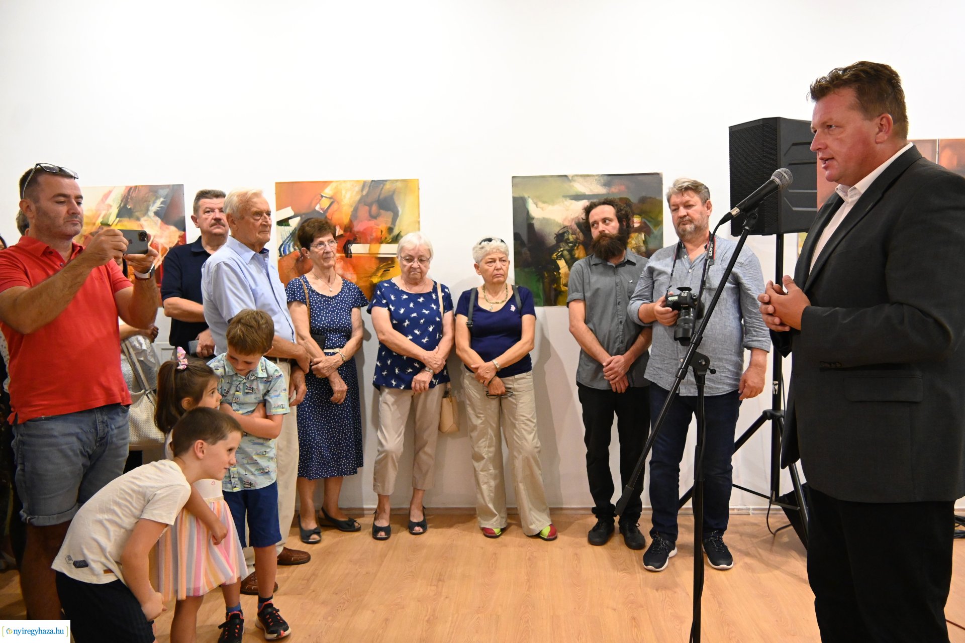 70+7 - kiállításmegnyitó a Városi Galériában