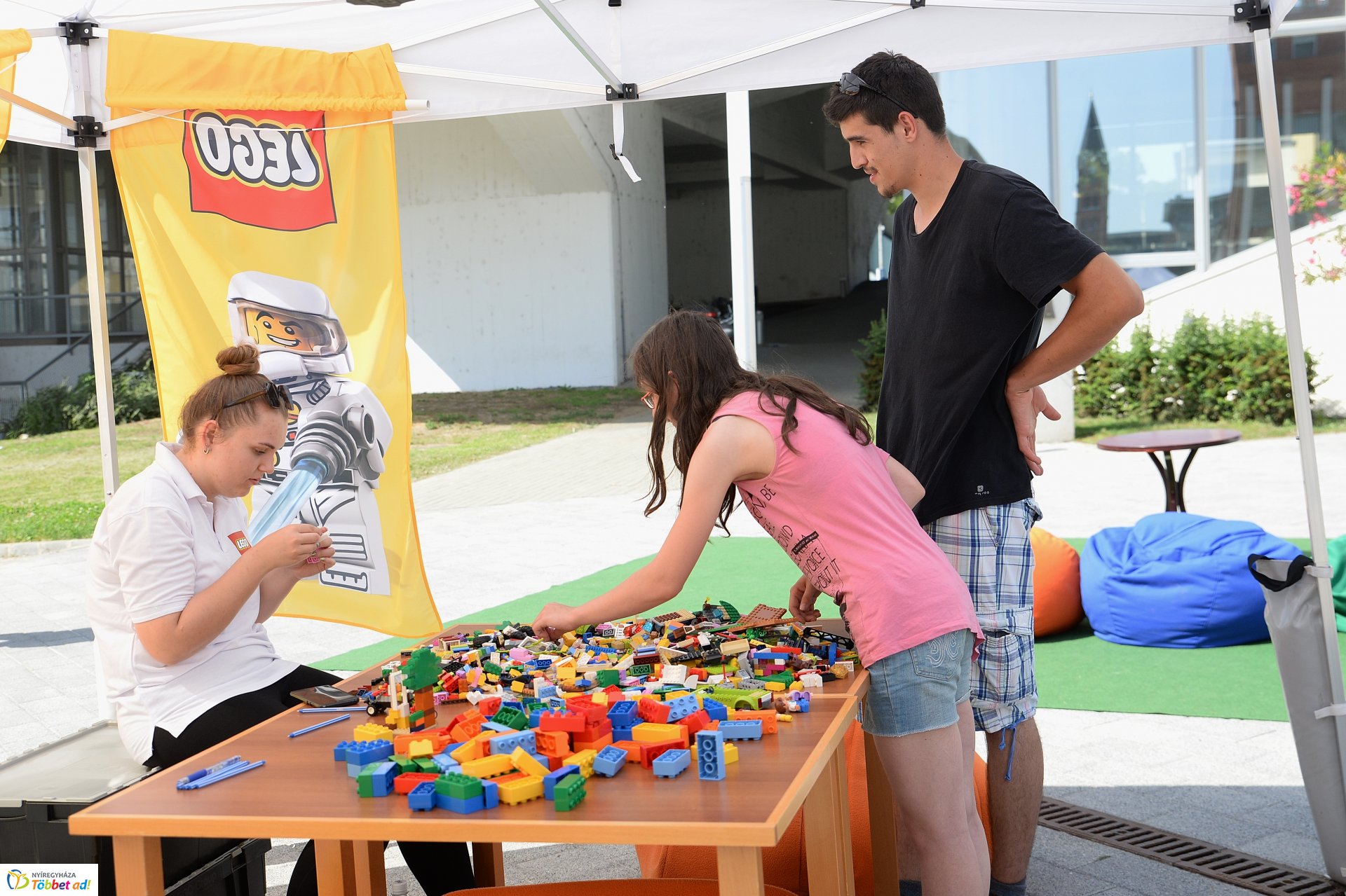 90. Ünnepi Könyvét megnyitó