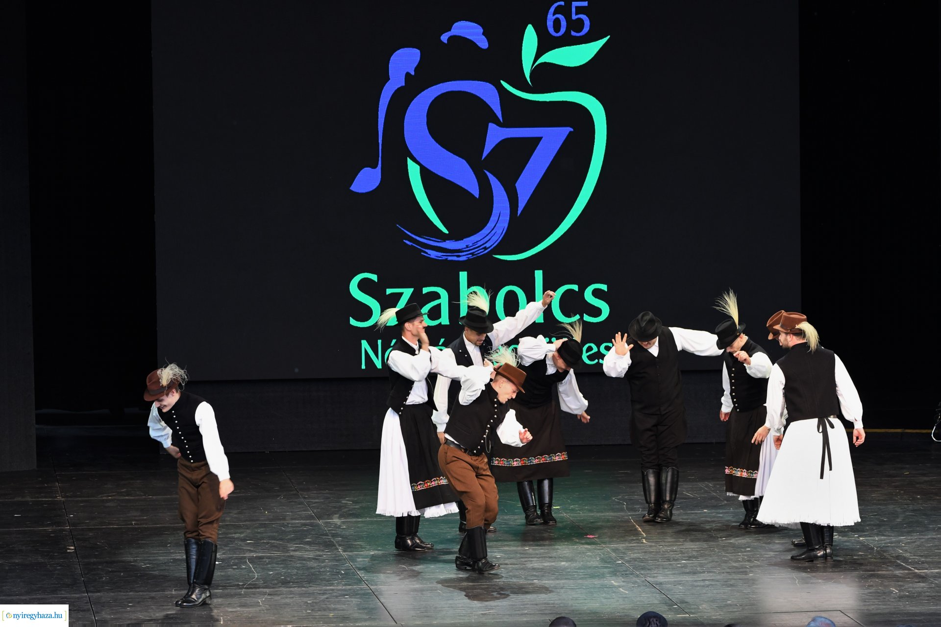 A 65 éves Szabolcs Néptáncegyüttes gálaműsora