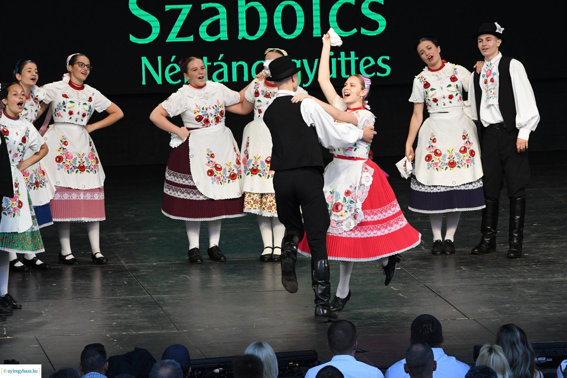 A 65 éves Szabolcs Néptáncegyüttes gálaműsora