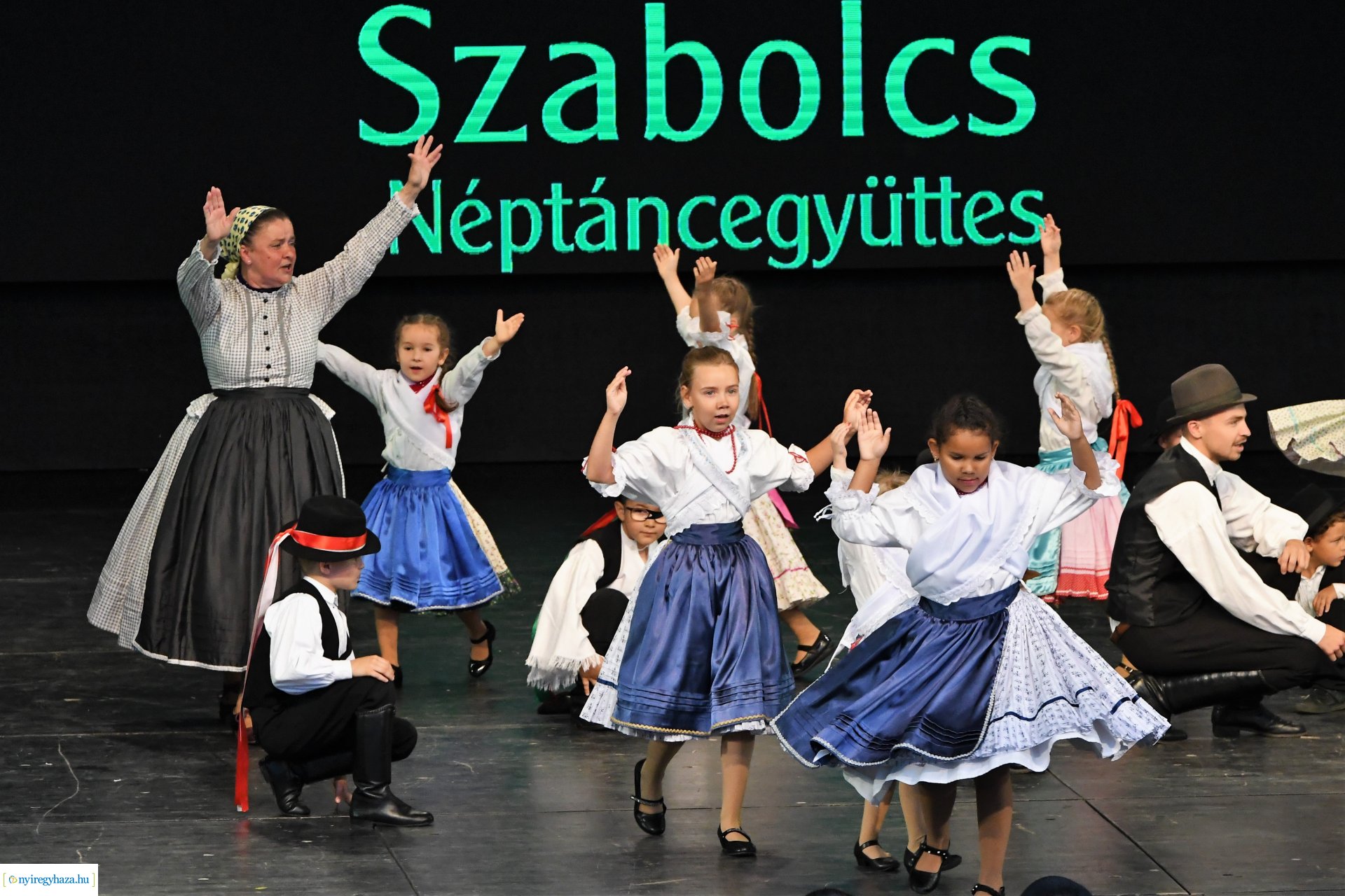 A 65 éves Szabolcs Néptáncegyüttes gálaműsora