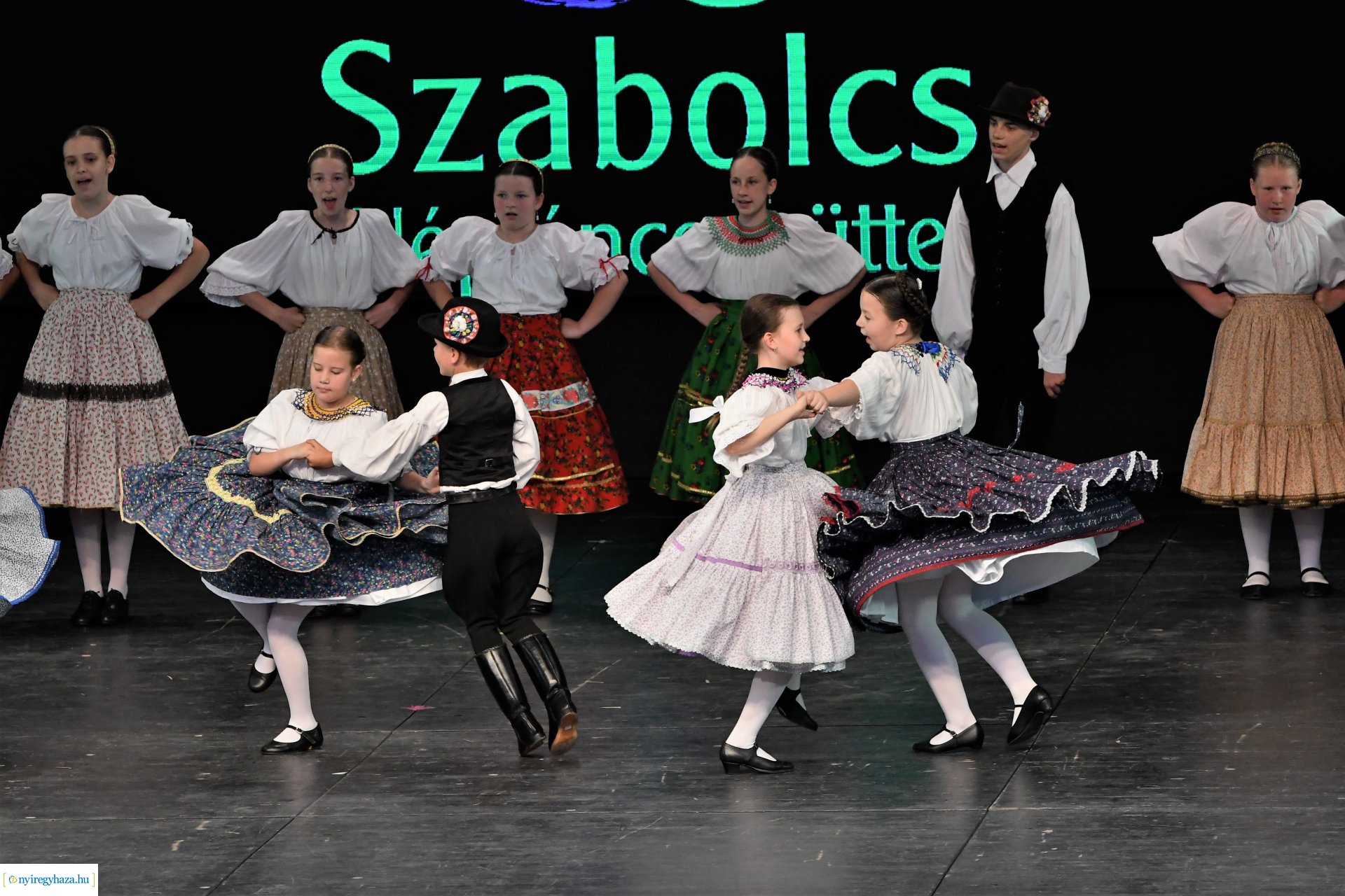 A 65 éves Szabolcs Néptáncegyüttes gálaműsora