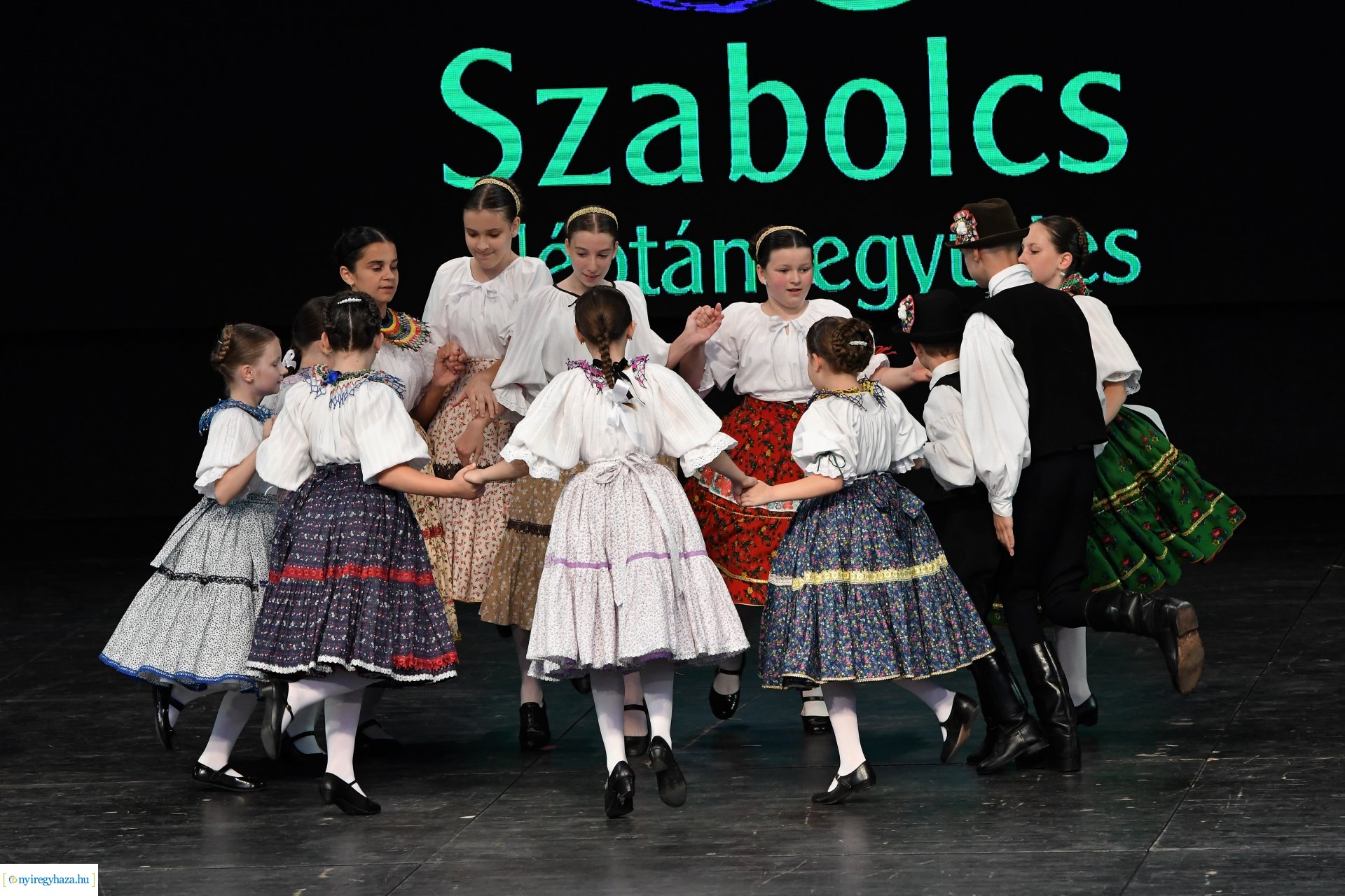 A 65 éves Szabolcs Néptáncegyüttes gálaműsora